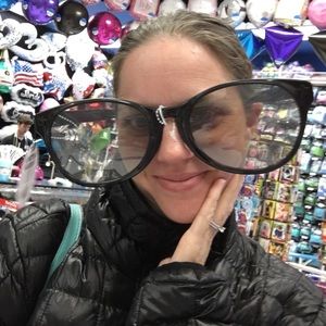 Meet your Posher, Hilde